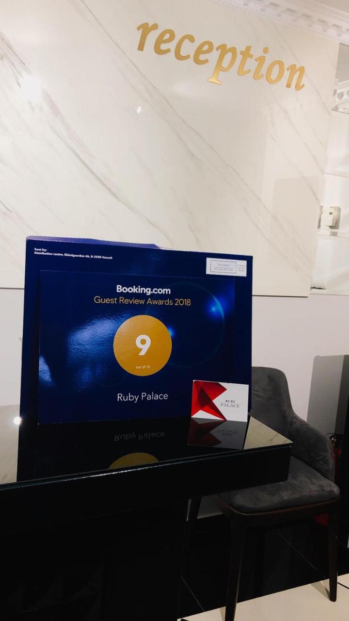 Ruby Palace Вльора Екстер'єр фото